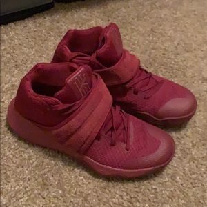 Nike Kyrie 2 Red Velvet
